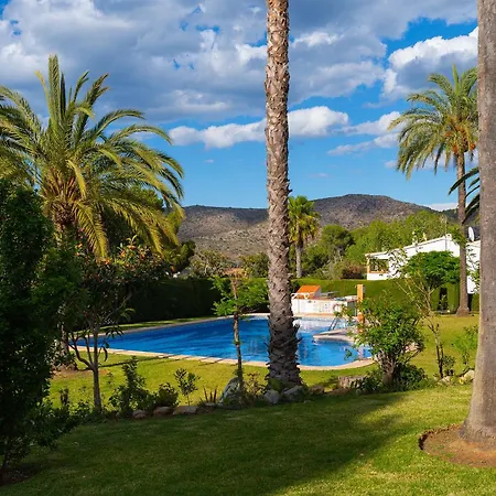 Apartment & Mountain Retreat Almendros *