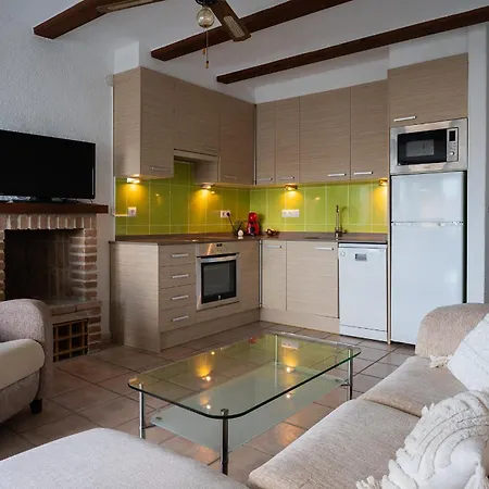 Apartment & Mountain Retreat Almendros Muntanya la Sella